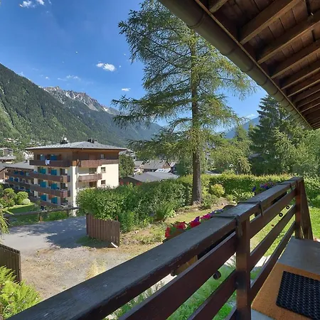 Chalet Chalet Le Cry